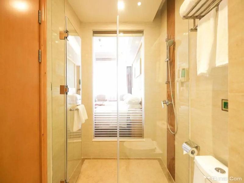 Vienna Hotel Tianbao Road Шънджън Екстериор снимка
